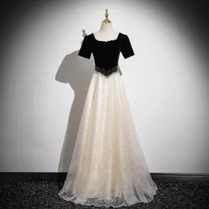 Elegant Black Pearl Rhinestone Sequins Prom Dresses 2026 A Line Princess Square Neckline Short Sleeve Backless