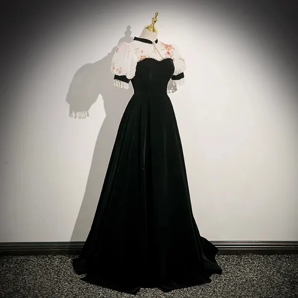 Chinese style Black Pearl Flower Velvet Prom Dresses Cheongsam 2023 A-Line / Princess High Neck Short Sleeve Backless Floor-Length / Long Prom Formal Dresses