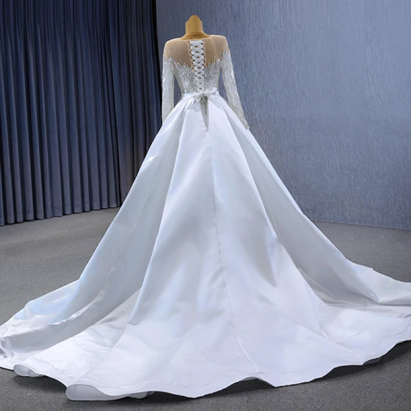 High-end White Handmade  Beading Sequins Wedding Dresses 2023 Trumpet / Mermaid Scoop Neck Long Sleeve Court Train Wedding