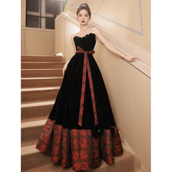 Charmant Noire Daim Robe De Soirée 2023 Princesse Bustier Sans Manches Noeud Ceinture Dos Nu Longue Soirée Robe De Ceremonie