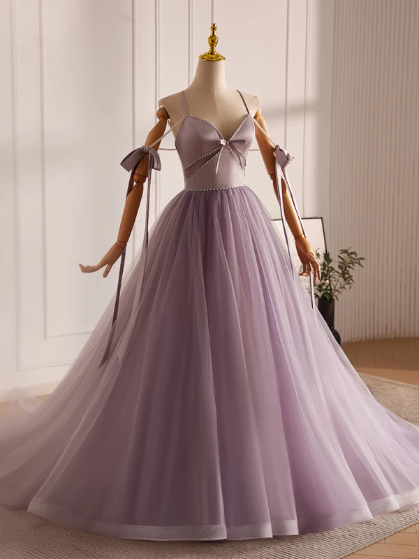 Charmant Lavendel Perlenstickerei Perle Schleife Ballkleider 2024 Ballkleid Spaghettiträger Ärmellos Rückenfreies Sweep / Pinsel Zug Ball Festliche Kleider