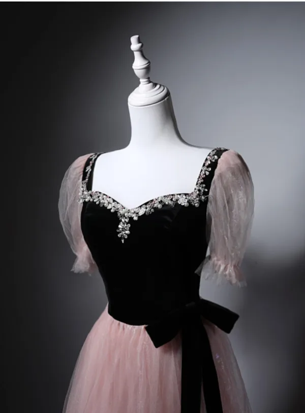 Chic / Beautiful Blushing Pink Rhinestone Prom Dresses 2025 A-Line / Princess Square Neckline Short Sleeve Backless Bow Sash Floor-Length / Long Prom Formal Dresses