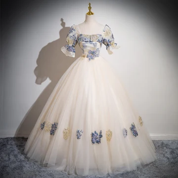 Élégant Champagne Impression Robe De Bal 2024 Princesse Encolure Carrée Gonflée Manches Courtes Dos Nu Longue Promo Robe De Ceremonie