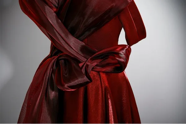 Charming Burgundy Prom Dresses 2025 A-Line / Princess Strapless Sleeveless Backless Floor-Length / Long Formal Dresses