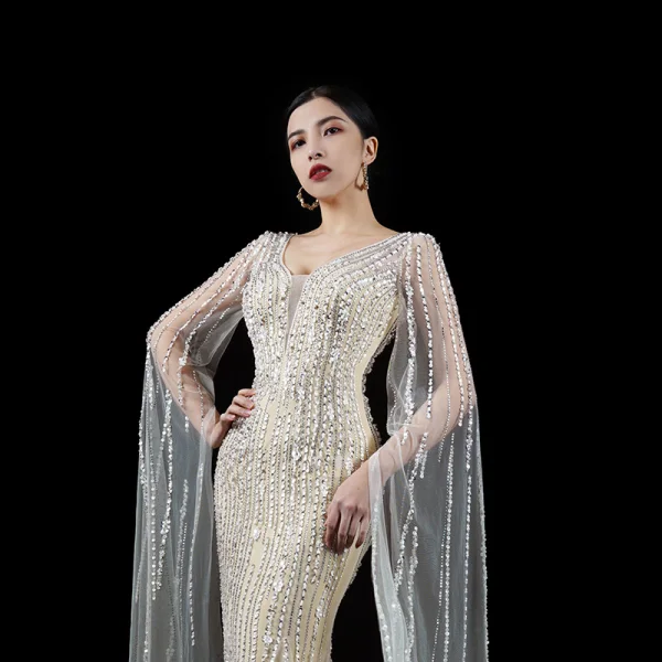 Luxury / Gorgeous Beige Handmade Beading Sequins Evening Dresses 2023 Trumpet / Mermaid V-Neck Long Sleeve Evening Party Sweep Train Formal Dresses