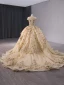 Luxus / Herrlich Gold Handgefertigt Pailletten Spitze Star Ballkleider 2024 Ballkleid Rundhalsausschnitt Kurze Ärmel Kapelle-Schleppe Ball Festliche Kleider