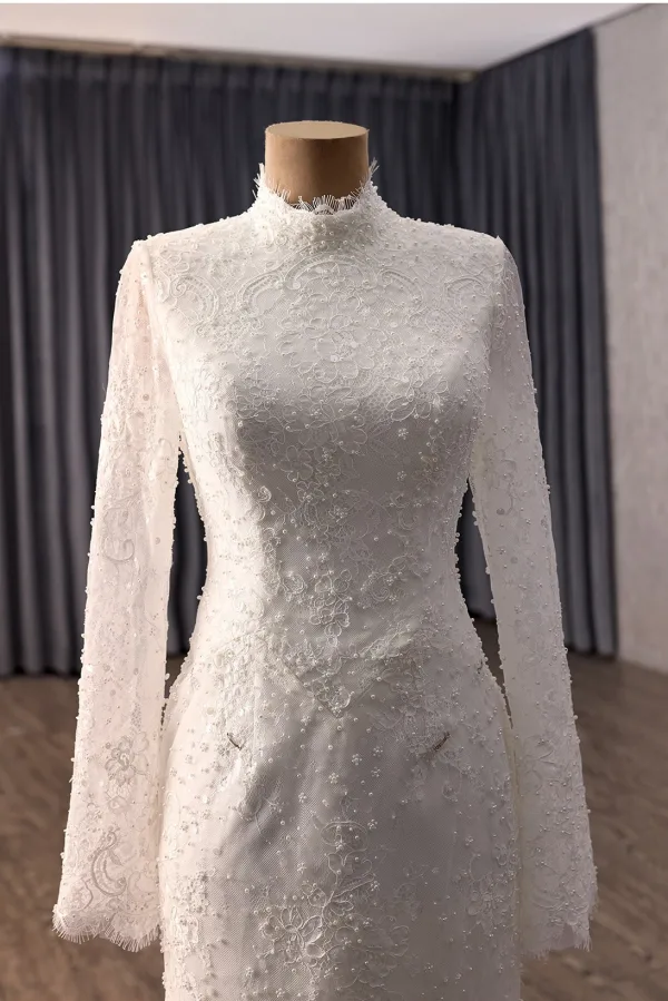 High-end Elegant White Handmade  Beading Pearl Sequins Appliques Lace Flower Wedding Dresses 2026 Trumpet / Mermaid High Neck Long Sleeve