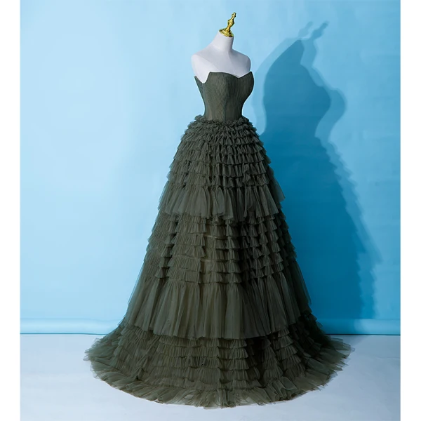 High End Dunkelgrün Fallende Rüsche Abendkleider 2023 A Linie Bandeau Ärmellos Rückenfreies Sweep / Pinsel Zug Abend Festliche Kleider