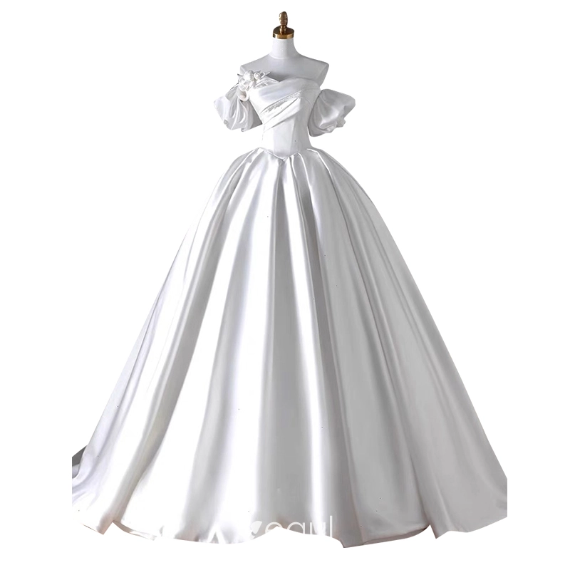 Vintage / Retro Modest / Simple White Satin Wedding Dresses 2024 Ball ...