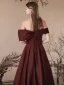Vintage Burgunderrot Satin Ballkleider 2024 A Linie Ärmellos Off Shoulder Rückenfreies Lange Ball Festliche Kleider