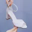 Schöne Weiß Freizeit Sandalen Damen 2024 Knöchelriemen 7 cm Thick Heels Peeptoes Sandaletten Hochhackige