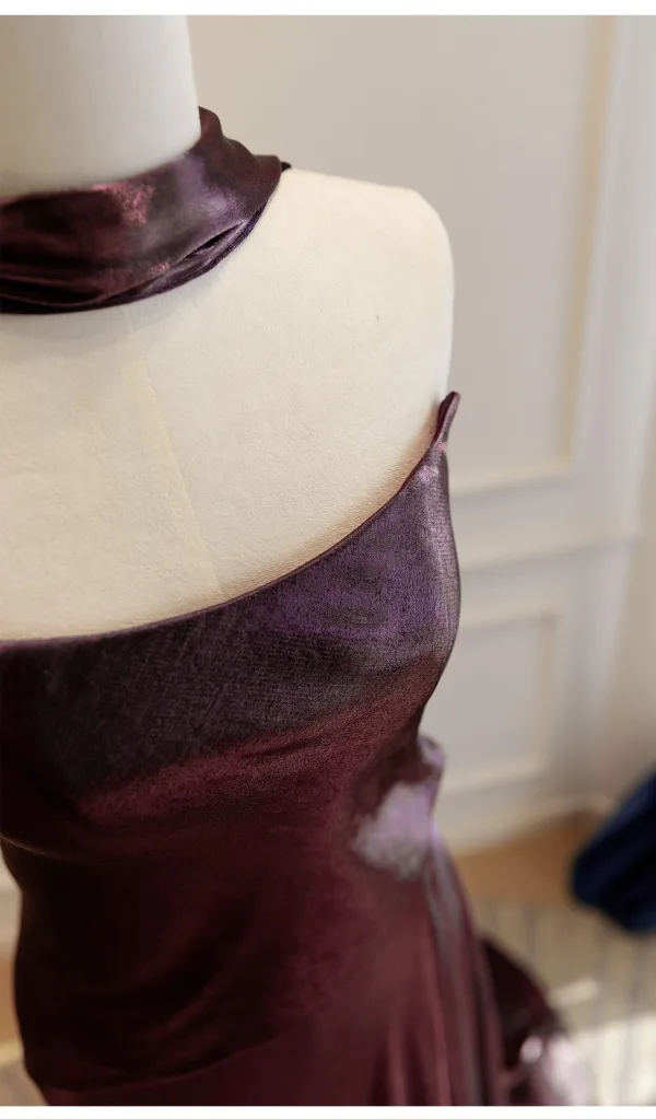 High End Traube Satin Ballkleider 2026 A Linie Bandeau Ärmellos Rückenfreies Sweep / Pinsel Zug Festliche Kleider