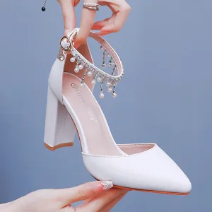 Chic Belle Blanche Faux Diamant Bride Cheville Chaussure De Mariée 2024 9 Cm Talons Épais À Bout Pointu Mariage Talons Hauts