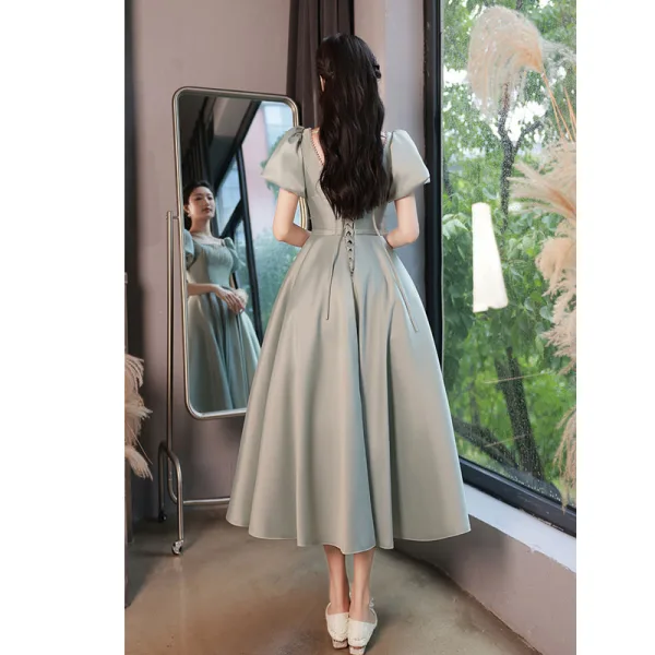 Modest / Simple Sage Green Homecoming Graduation Dresses 2022 A-Line / Princess Satin High Neck Beading Tassel Short Sleeve Backless Sash Bow Floor-Length / Long Formal Dresses