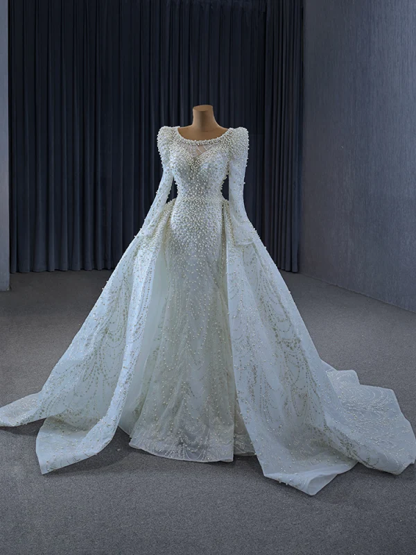 Victorian Style White Handmade  Beading Pearl Lace Wedding Dresses 2024 Trumpet / Mermaid Scoop Neck Long Sleeve Court Train Wedding