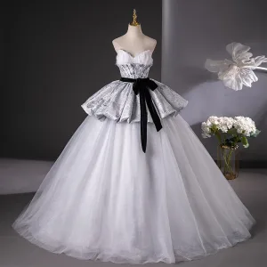 Elegant Grå Sløyfe Sash Printing Ballkjoler 2025 Ballkjole Strapless Uten Ermer Ryggløse Lange Ball Formelle Kjoler