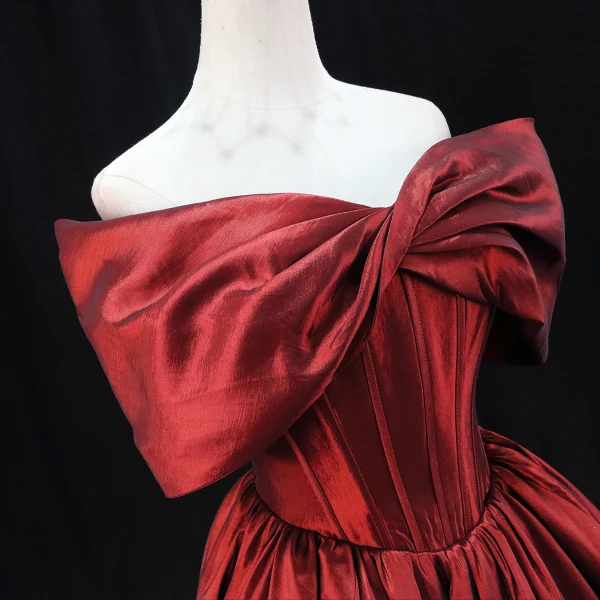 Elegant Burgundy Prom Dresses 2024 Ball Gown Off-The-Shoulder Short Sleeve Backless Floor-Length / Long Prom Formal Dresses