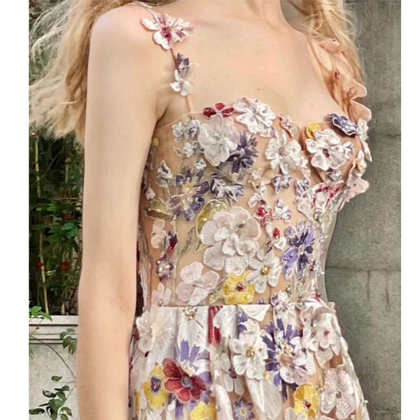 Flower Fairy Beige Floral Appliques Outdoor / Garden Prom Dresses 2022 A-Line / Princess Spaghetti Straps Sleeveless Backless Floor-Length / Long Formal Dresses