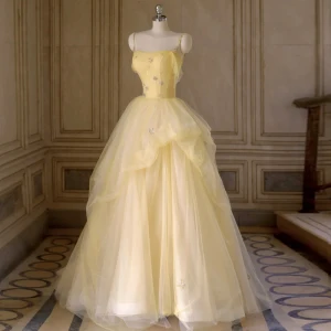 Chic Beautiful Yellow Prom Dresses 2022 Ball Gown Spaghetti Straps Pearl Rhinestone Sequins Sleeveless Floor Length Long Formal Dresses