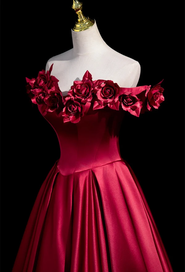 Elegant Burgundy Appliques Satin Prom Dresses 2024 A-Line / Princess Off-The-Shoulder Sleeveless Backless Floor-Length / Long Prom Formal Dresses