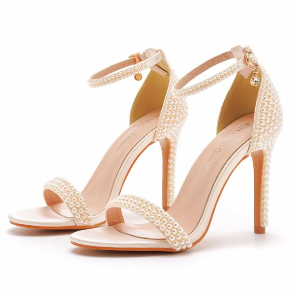 Charmant Weiß Sommer Perle Brautschuhe 2023 10 cm Stilettos Knöchelriemen Peeptoes Hochzeit Sandaletten Hochhackige
