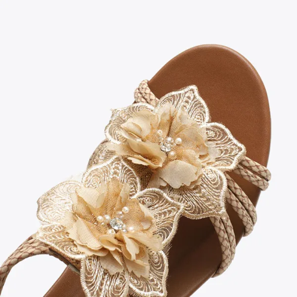 Roman Blushing Pink Pearl Lace Flower Womens Sandals Beach 5 cm Wedges T-Strap Open / Peep Toe Sandals
