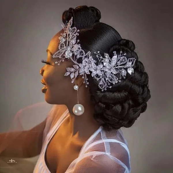 Charmant Doré Fait main Alliage Feuille Faux Diamant Mariage Accessoire Cheveux Mariage 2023