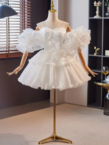 Mode Blanche Volants En Cascade Robe De Mariée Courte 2024 Robe Boule Bretelles Spaghetti Manches Amovibles Dos Nu Robe De Mariée