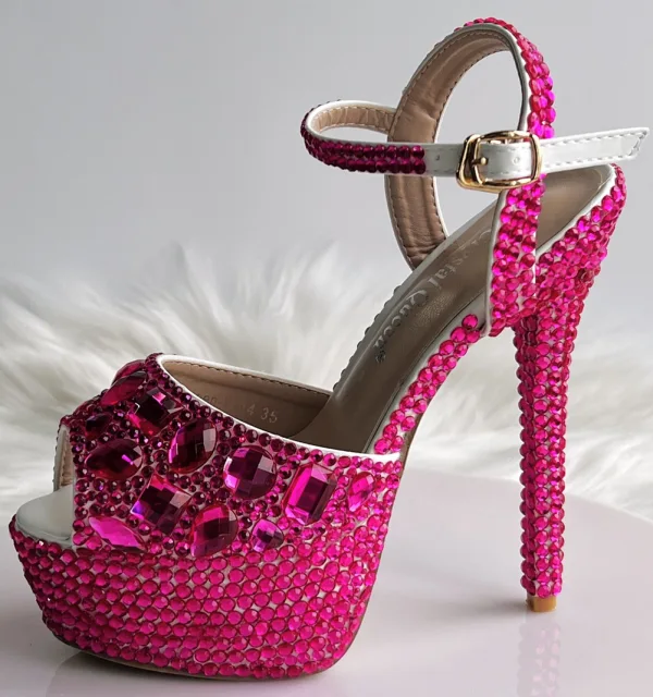 Sparkly Silver Wedding Shoes 2018 Crystal Rhinestone Ankle Strap 14 cm Stiletto Heels Open / Peep Toe Wedding High Heels