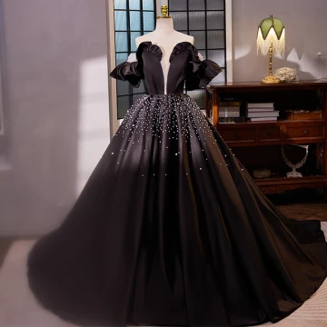 Elegant Black Pearl Satin Prom Dresses 2023 Ball Gown Off The Shoulder Puffy Short Sleeve Backless Court Train Prom Formal Dresses