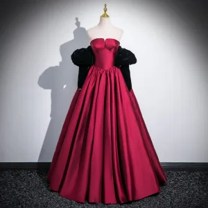 Elegant Burgunder Ballkjoler Satin 2024 Ballkjole Strapless Avtakbare Ermer Ryggløse Lange Ball Formelle Kjoler