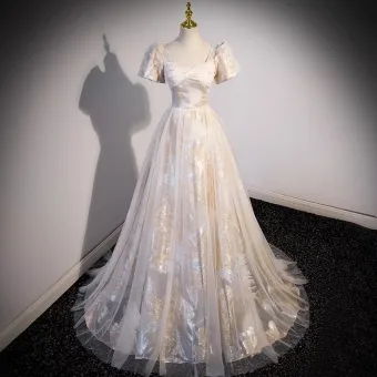 Mode Champagne Glitter Perle Robe De Bal 2023 Princesse Encolure Carrée Manches Courtes Dos Nu Train De Balayage Soirée Robe De Ceremonie