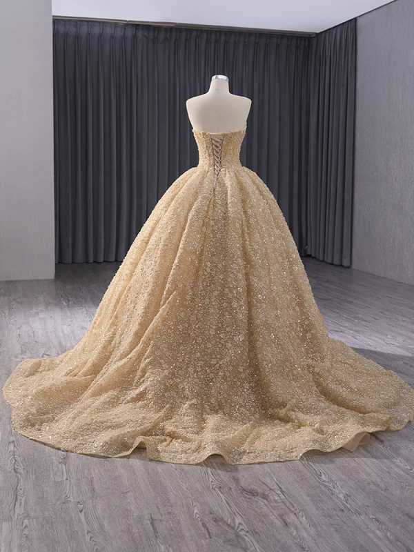 High-end Bling Bling Gold Beading Sequins Pearl Prom Dresses 2024 Ball Gown Strapless Sleeveless Backless Sweep Train Prom Formal Dresses