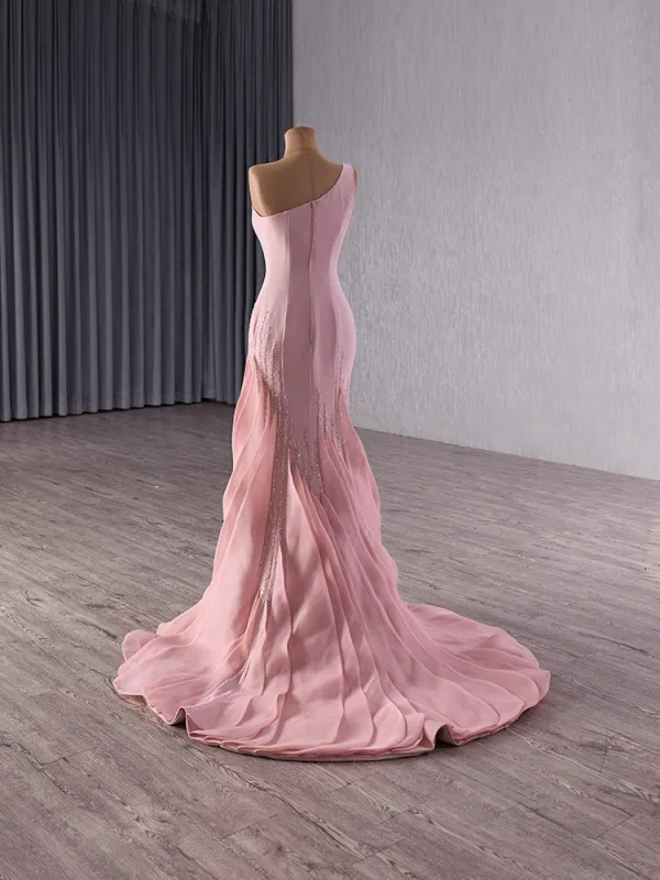 High End Rosa Ballkleider 2025 Meerjungfrau One-Shoulder Ärmellos Rückenfreies Sweep / Pinsel Zug Festliche Kleider