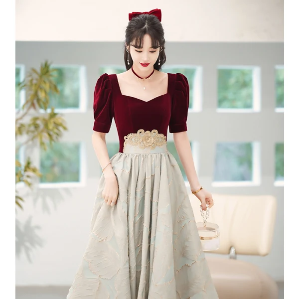 Chic / Beautiful Burgundy Suede Homecoming Graduation Dresses 2022 A-Line / Princess Square Neckline Short Sleeve Backless Floor-Length / Long Formal Dresses