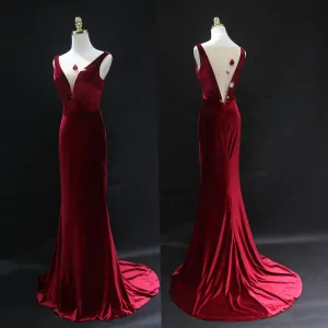 Sexy Bordeaux Velours Robe De Soirée 2025 Trompette Sirène V Cou Sans Manches Dos Nu Longue Soirée Robe De Ceremonie