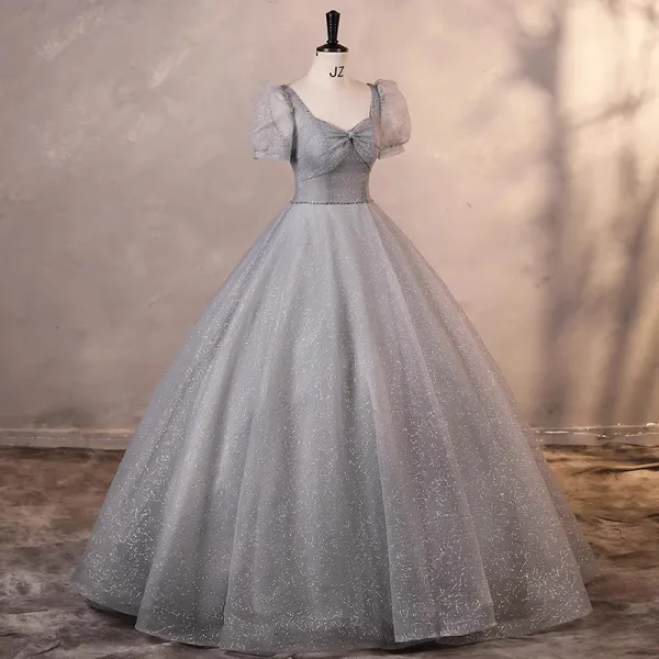 Élégant Gris Paillettes Robe De Bal Gonflée 2023 Robe Boule Encolure Carrée Manches Courtes Dos Nu Longue Promo Robe De Ceremonie