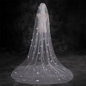 Charmant Blanche Fait Main Papillon Perle Train De Balayage Voile De Mariée 2025