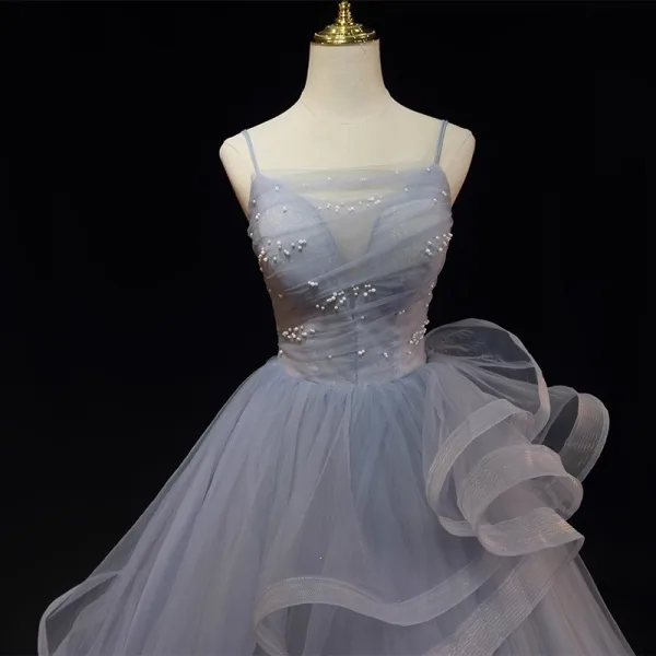 Charming Grey Cascading Ruffles Pearl Prom Dresses 2023 Ball Gown Spaghetti Straps Sleeveless Backless Floor-Length / Long Prom Formal Dresses