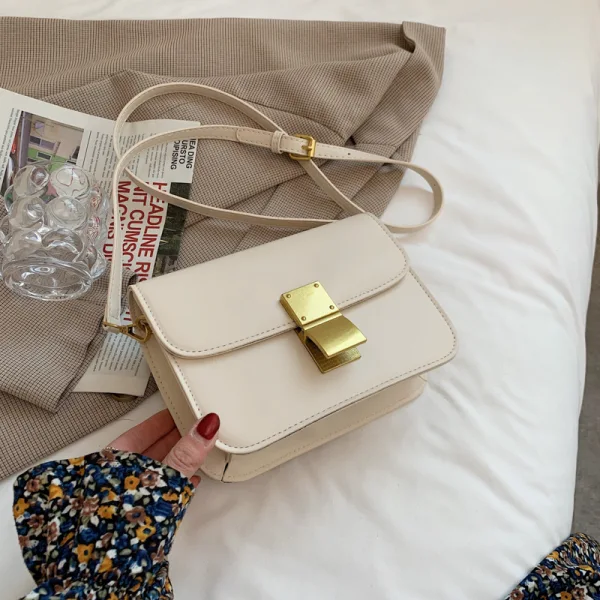 Chic / Belle Noire Vêtement de rue Carrés Sacs à bandoulière Sac de messager 2023