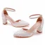 Schöne Weiß Spitze Blumen Brautschuhe 2023 Knöchelriemen 7 cm Thick Heels Spitzschuh Hochzeit Sandaletten Hochhackige