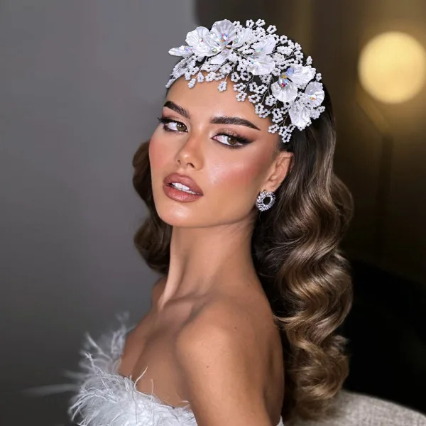 Elegant Hvit Perle Rhinestone Blomst Legering Bryllup Har Tilbehor 2024