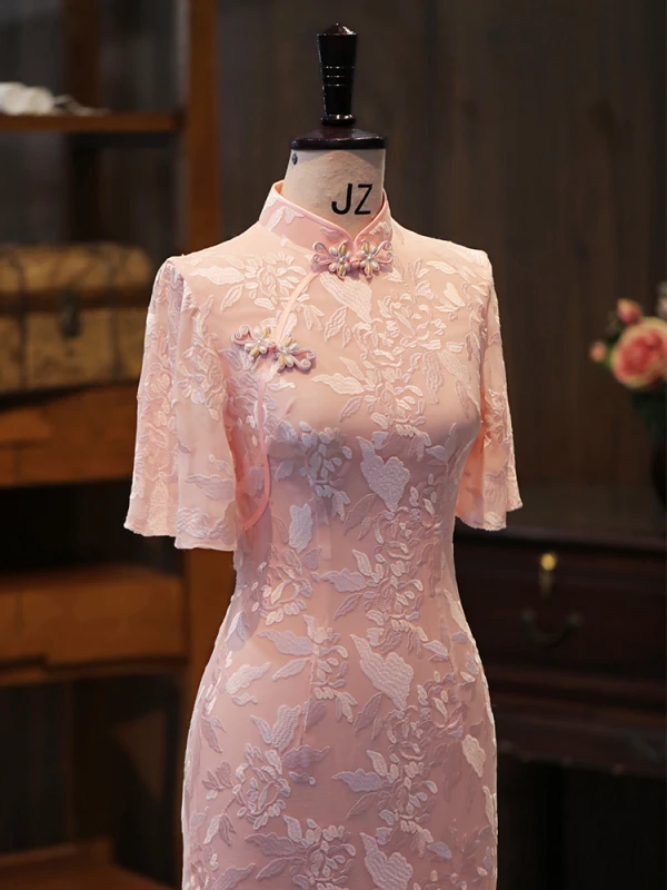 Chic / Beautiful Blushing Pink Lace Flower Silk Evening Party Cheongsam 2024 Trumpet / Mermaid High Neck Short Sleeve Tea-length