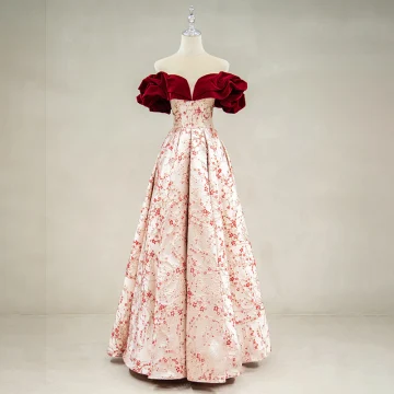 Élégant Bordeaux Impression Robe De Bal 2023 Princesse De L Épaule Volants Manches Courtes Dos Nu Longue Promo Robe De Ceremonie