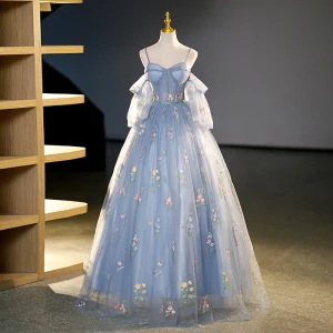 Romantisk Himmelsblå Blommig Balklänningar 2023 Prinsessa Spaghettiband Ärmlös Långa Halterneck Korsett Spets Blomma Formella Klänningar