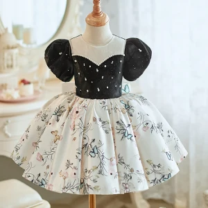 Chic Beautiful Black Pearl Printing Birthday Flower Girl Dresses 2023 Ball Gown Scoop Neck Short Sleeve Bow Short