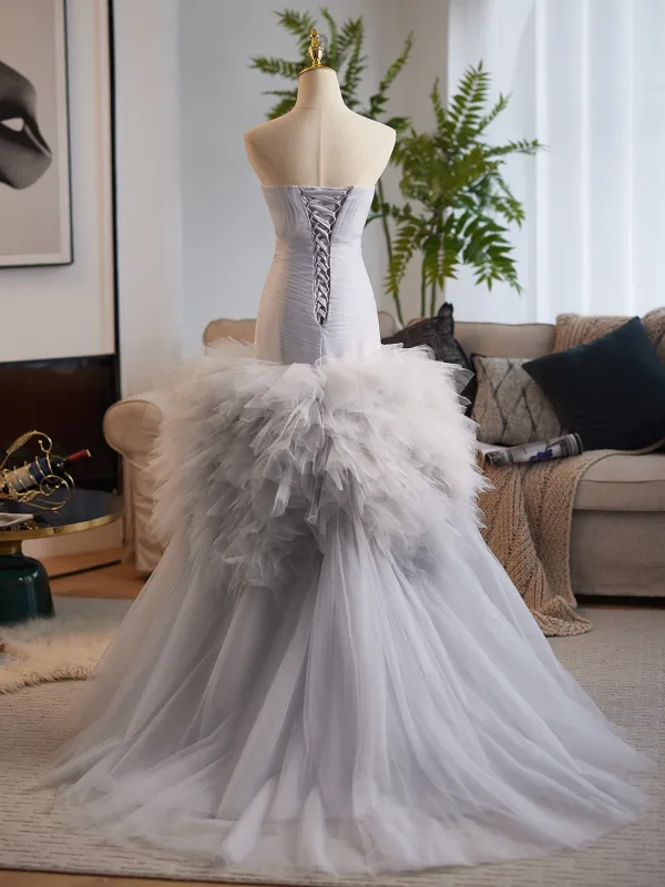 Sexy Grau Rüschen Ballkleider 2025 Meerjungfrau Bandeau Ärmellos Rückenfreies Sweep / Pinsel Zug Ball Festliche Kleider