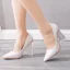 Fashion White Sequins Wedding Shoes 2023 9 cm Transparent Crystal Thick Heels Pointed Toe Wedding Pumps High Heels