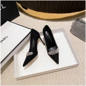 Chic Belle Noire Soirée Faux Diamant Daim Escarpins 2023 Cuir 8 Cm Talons Aiguilles À Bout Pointu Escarpins Talons Hauts