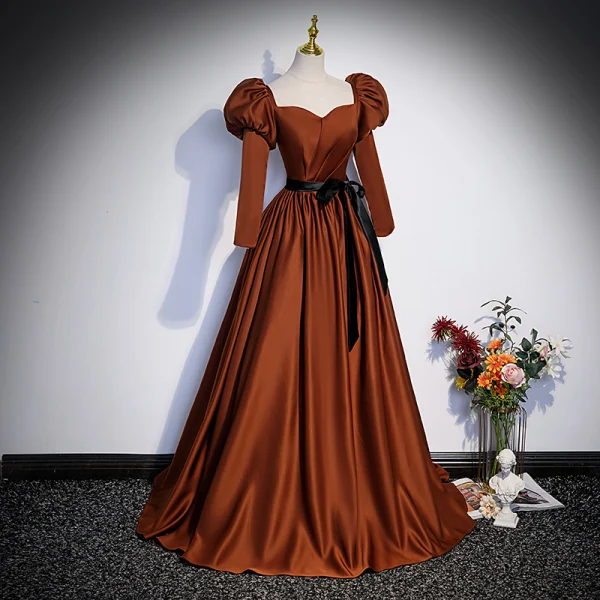 Vintage / Originale Marron Satin Robe De Bal 2023 Robe Boule Encolure Carrée 3/4 Manches Dos Nu Noeud Ceinture Train De Balayage Promo Robe De Ceremonie